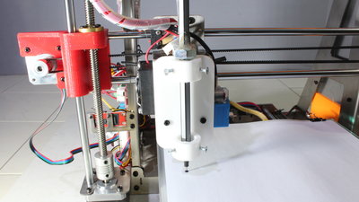 Umbau Zonestar 3D Drucker zum Plotter, Stoppmutter