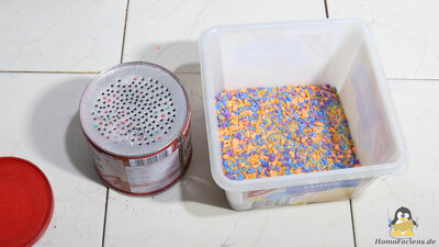 Sieving the granules from the blender