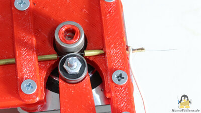 Wire feeder