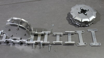 Rover R12, components of the tracks